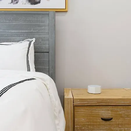 350-2A Prime Gramercy Newly Renovated 1Br Sleeps 4